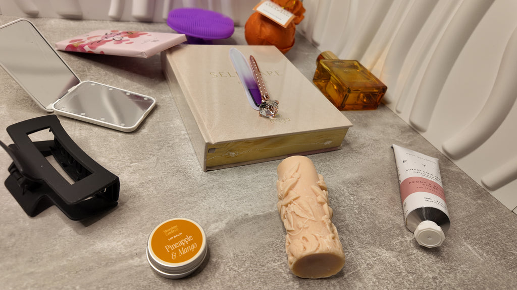 The Signature Luxe Box