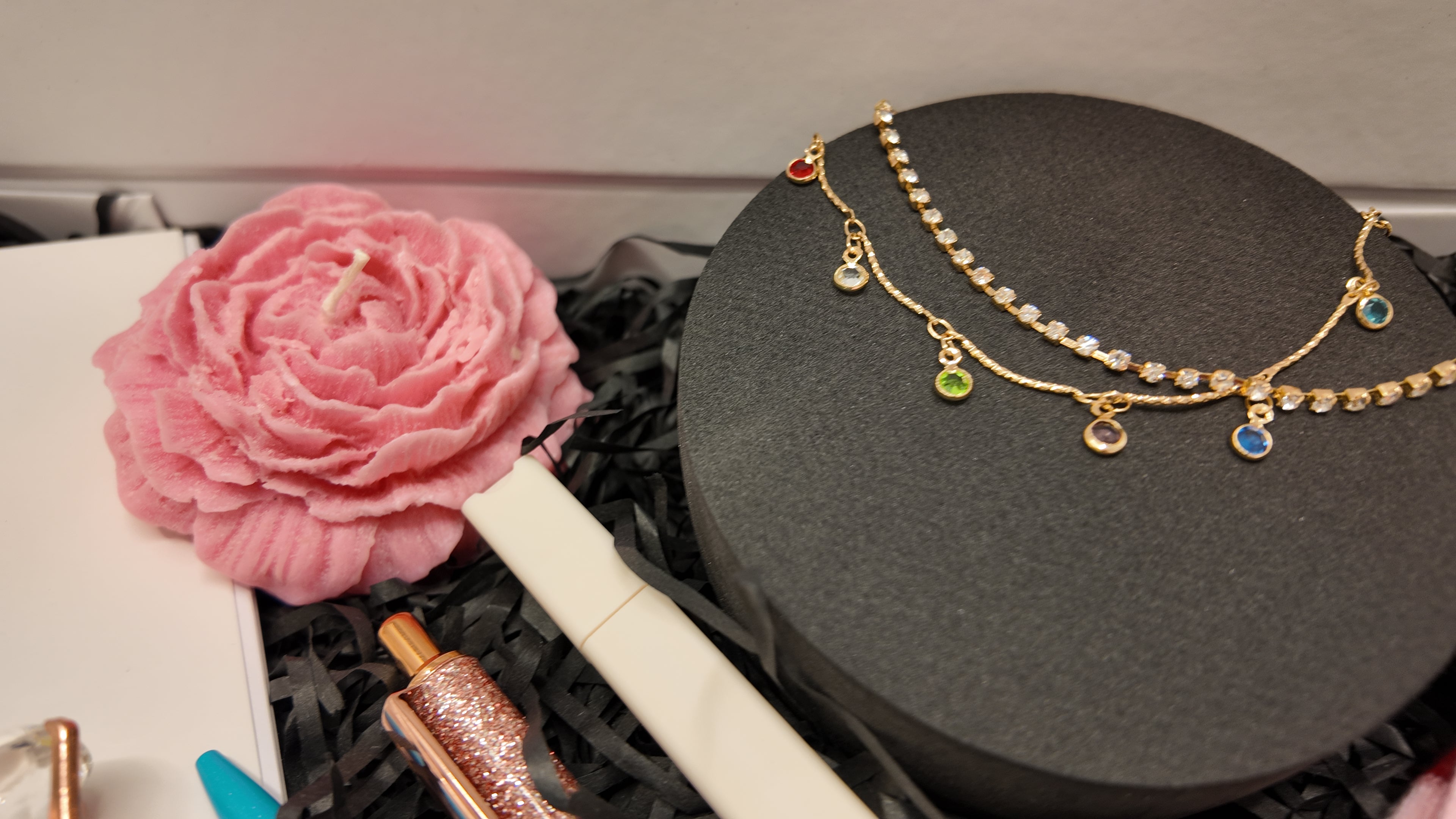 Manifest & Shine Box