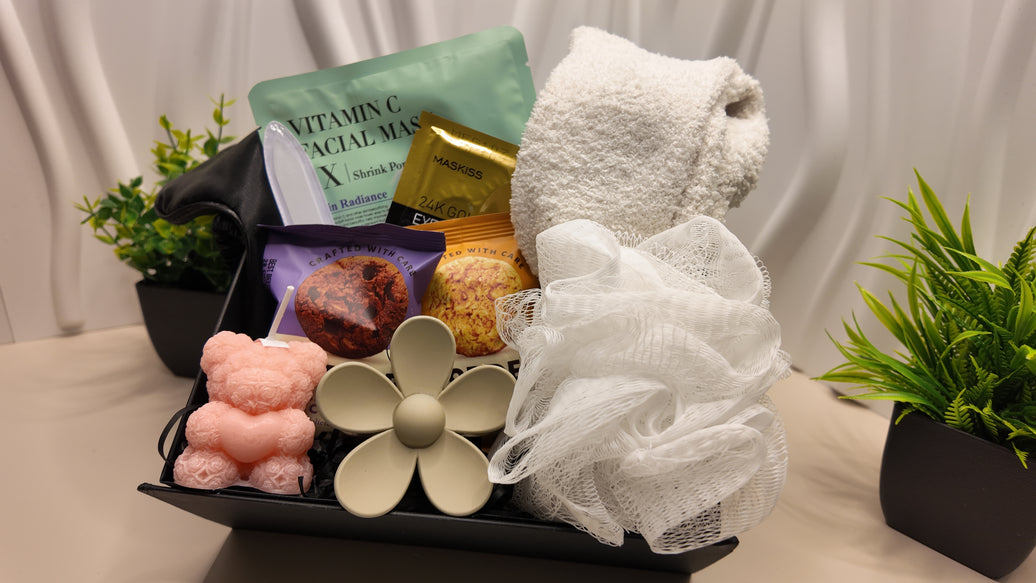 Petite Indulgence Box